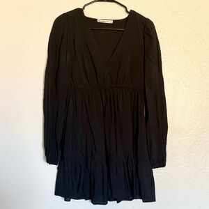 Abercrombie & Fitch Black V-Neck Dress